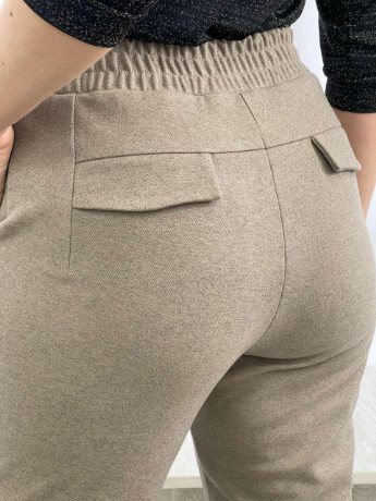 Темно-бежевые брюки New Trend