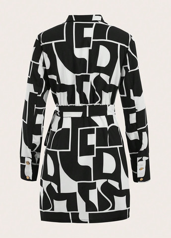 Черно-белое кэжуал платье на запах SHEIN с геометрическим узором