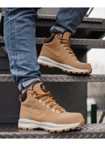 Комбіновані кросівки men's manoa leather boot демісезон Nike
