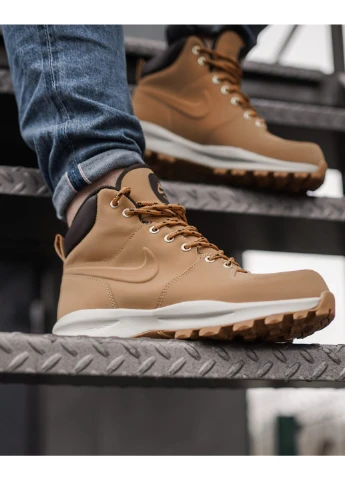 Комбіновані кросівки men's manoa leather boot демісезон Nike