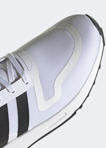Белые демисезонные кроссовки adidas MULTIX ORIGINALS