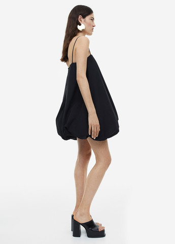 Чорна кежуал сукня балон H&M однотонна