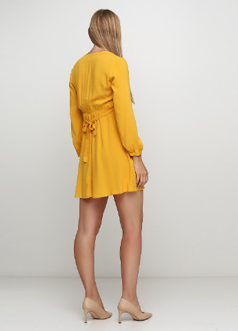 Желтое кэжуал платье клеш H&M