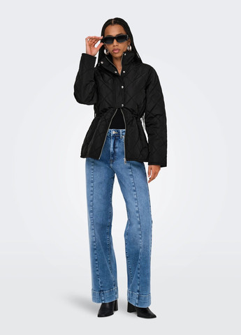 Чорна демісезонна куртка Only