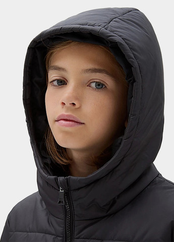 Черная зимняя куртка Vans VN0008BUBLK1