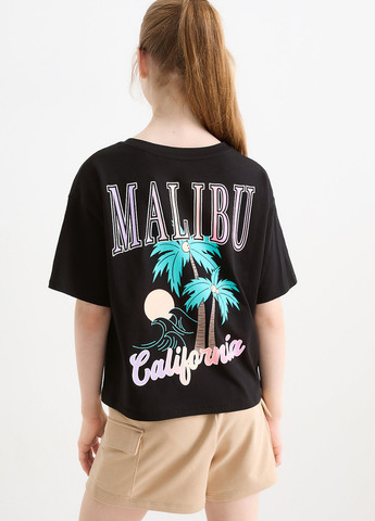 Черная летняя футболка C&A