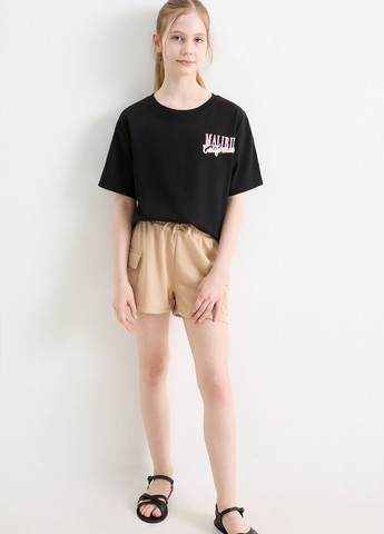 Черная летняя футболка C&A