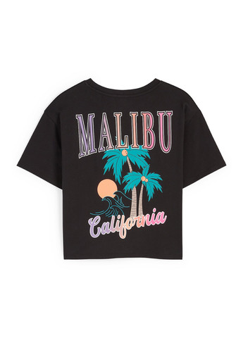 Черная летняя футболка C&A