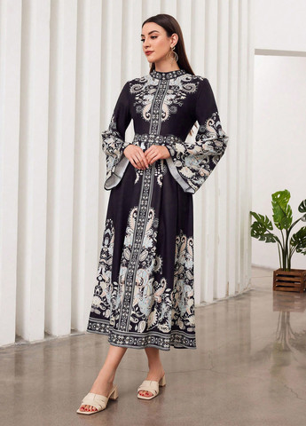 Чорно-білий кежуал сукня SHEIN з малюнком