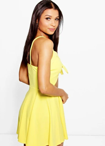 Желтое кэжуал платье Boohoo однотонное