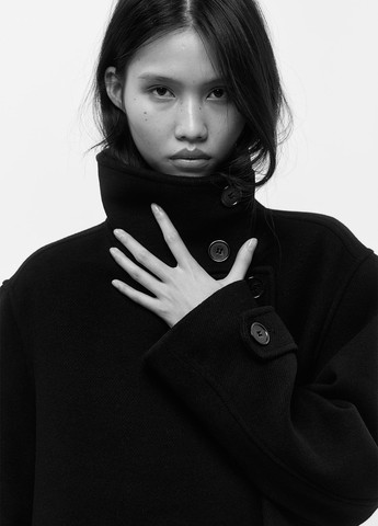 Чорне демісезонне Пальто однобортне H&M