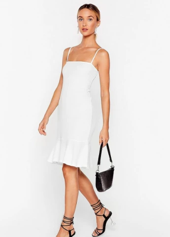 Белое кэжуал платье Nasty Gal однотонное