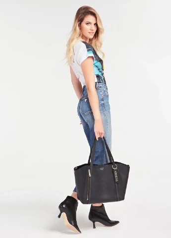 Сумка Guess NAYA TRAP TOTE (239103595)