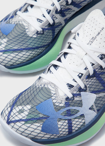 Белые летние кроссовки Under Armour