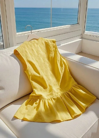 Жовта блуза з баскою SHEIN