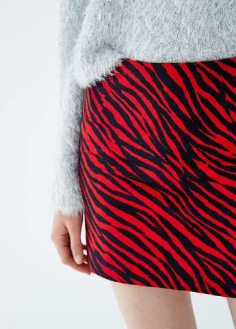 Красная кэжуал зебра юбка Pull & Bear