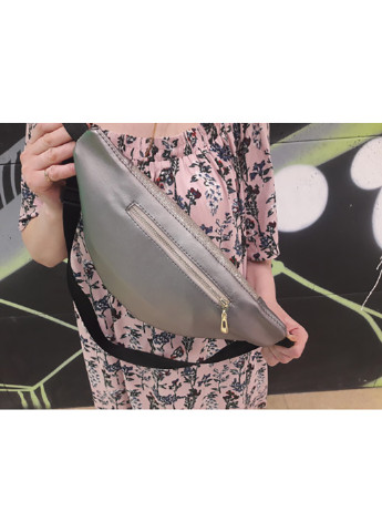 Жіноча сумка на реммінь 33х14х5 см Sambag (252127599)