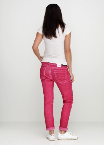 Розовые демисезонные джинсы Mustang