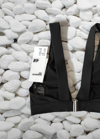 Чорний топ купальний, ліф, верх купальника H&M