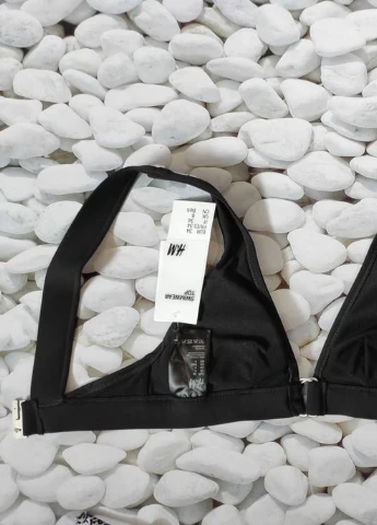Чорний топ купальний, ліф, верх купальника H&M