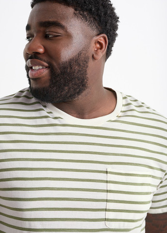 Белая футболка C&A