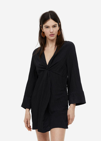 Черное кэжуал платье H&M однотонное