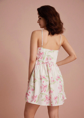 Комбинированное кэжуал платье бэби долл, клеш, с открытой спиной SHEIN с цветочным принтом