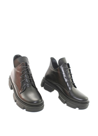 Осенние ботинки Mila на тракторной подошве