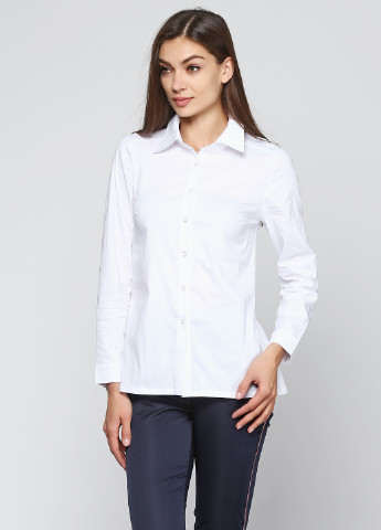 Белая классическая рубашка однотонная Majaly