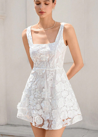 Белое праздничный, кэжуал платье клеш SHEIN однотонное