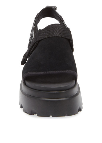 Черные босоножки UGG на липучке на тракторной подошве, с тиснением, с логотипом