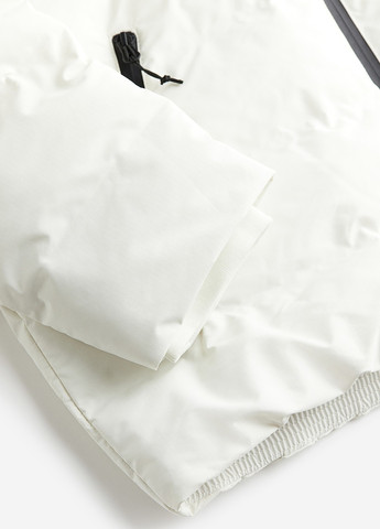 Кремова демісезонна куртка H&M