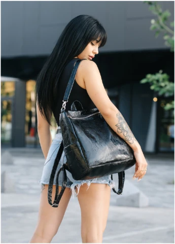 Жіночий рюкзак-сумка Trinity 34х31х15 см Sambag (254595153)