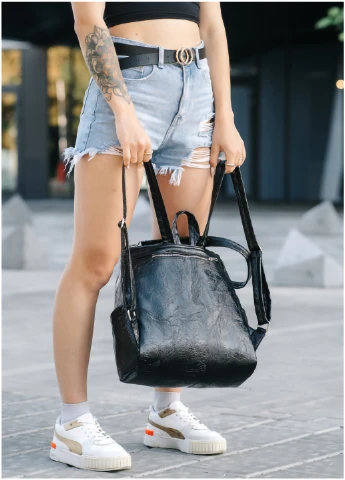 Жіночий рюкзак-сумка Trinity 34х31х15 см Sambag (254595153)