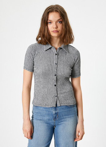 Чёрно-белую блуза KOTON