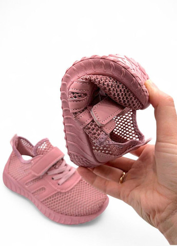 Розовые летние кроссовки BBT