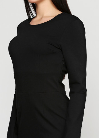 Черное кэжуал платье Silvian Heach