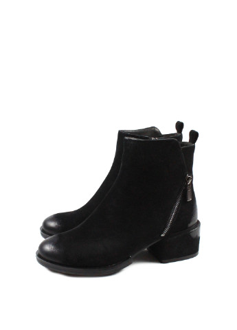 Черные женские ботинки на молнии с потертостями