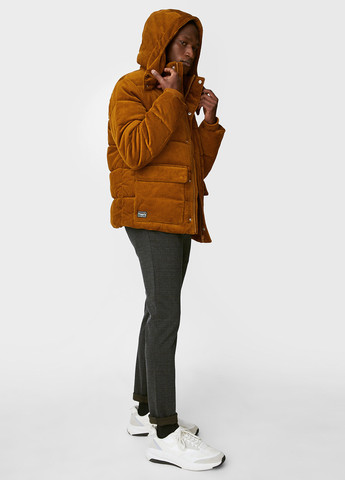 Коричнева зимня куртка C&A