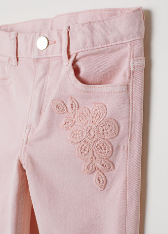Розовые демисезонные джинсы H&M