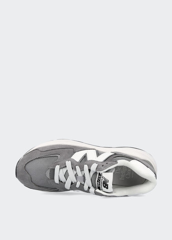 Сірі Осінні кросівки New Balance M5740