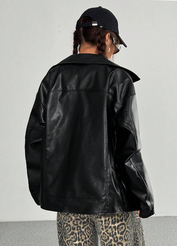 Черная демисезонная куртка косуха SHEIN