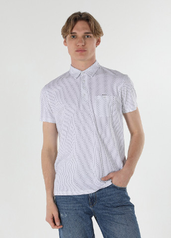 Белая футболка-поло для мужчин Colin's с геометрическим узором