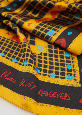 Хустка Reserved (291584617)