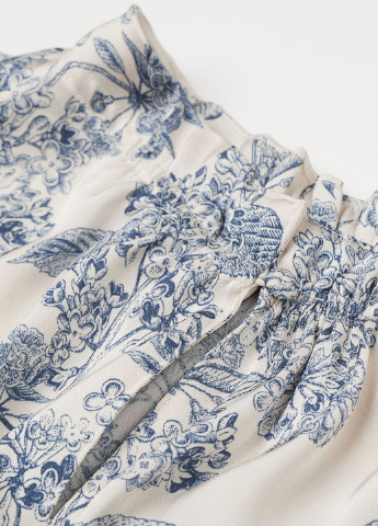 Бежевое кэжуал платье H&M с цветочным принтом