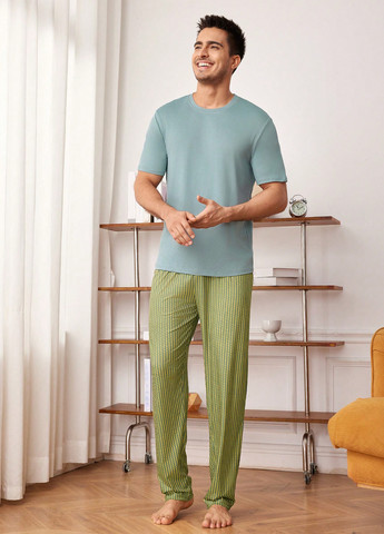 Піжама (футболка, штани) SHEIN (341250993)