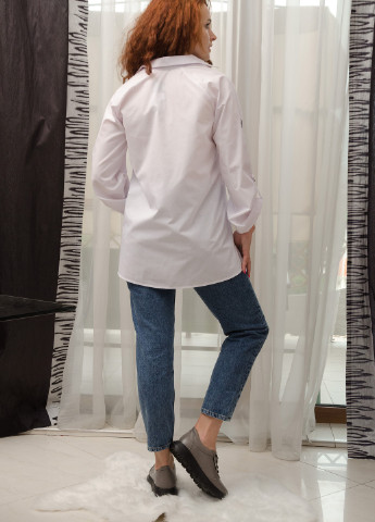 Біла демісезонна вільного крою з незвичайною вишивкою INNOE Блуза