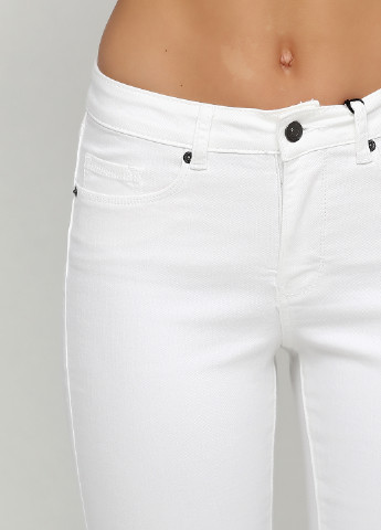 Белые демисезонные зауженные джинсы Ashley Brooke