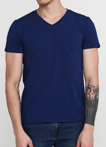 Темно-синя футболка Only Man