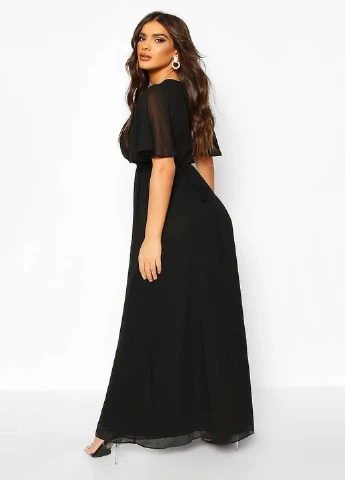 Черное кэжуал платье Boohoo однотонное